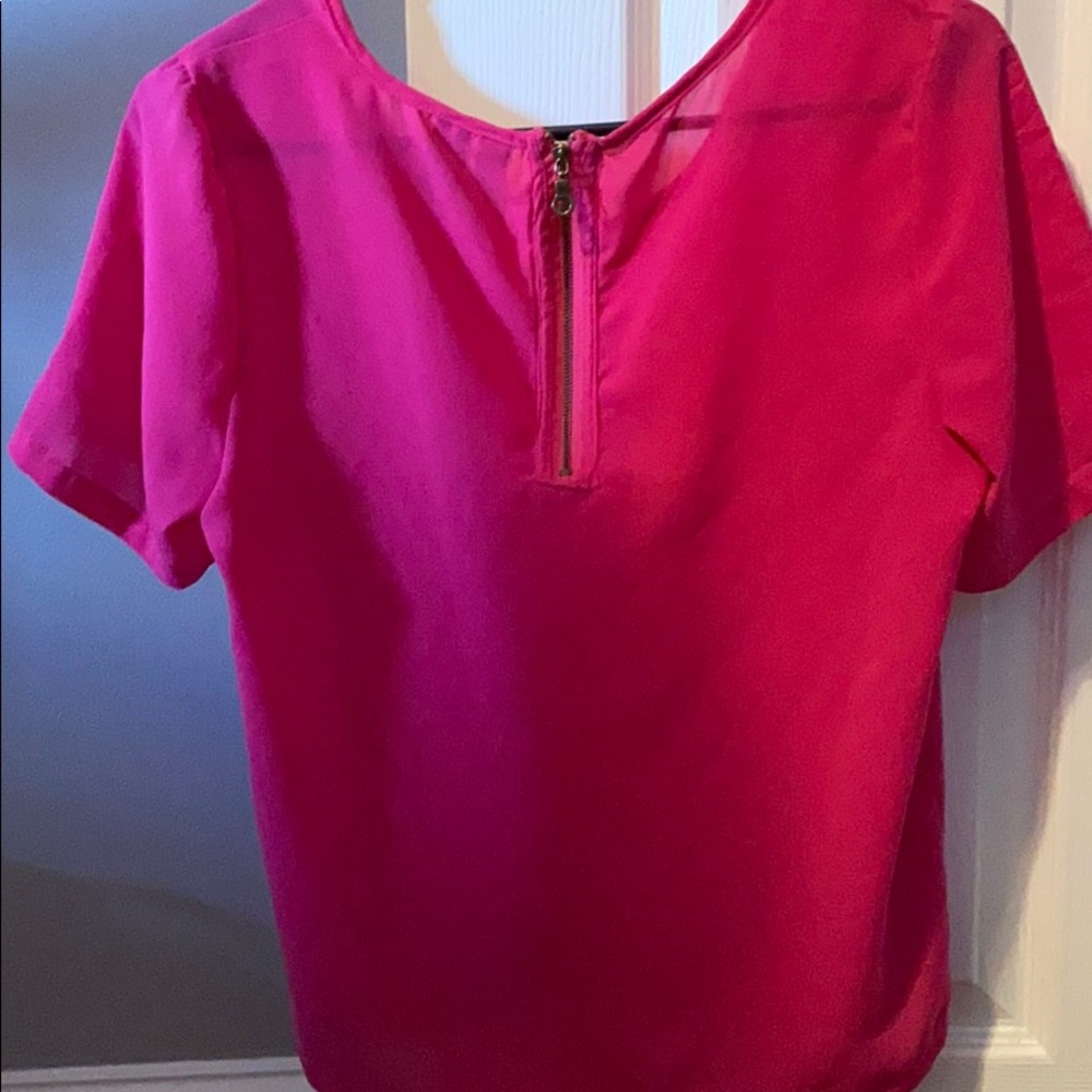 Pink/Fuchsia blouse - Picture 2 of 2